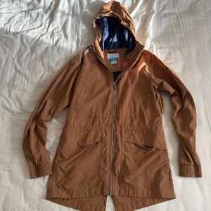 women’s tan Columbia rain jacket! lightweight & size Small
